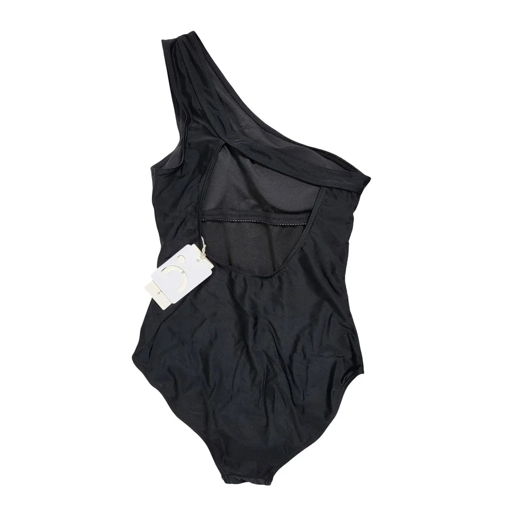 Commense one piece